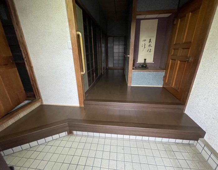 玄関床を補強して安心リフォーム
